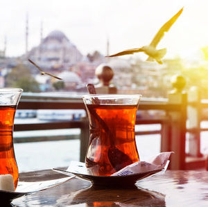 Meet your Posher, Levent